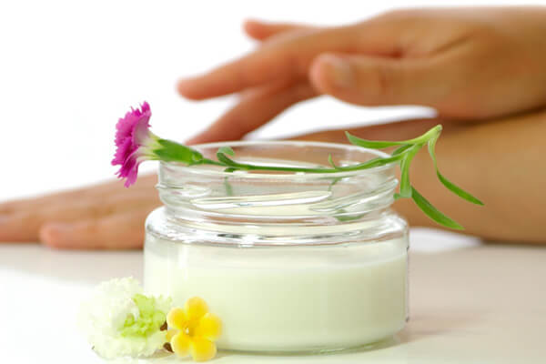 واردات مواد اولیه آرایشی ارگانیک خاص